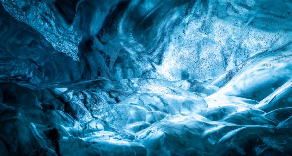 Jökulsárlón Ice cave 1