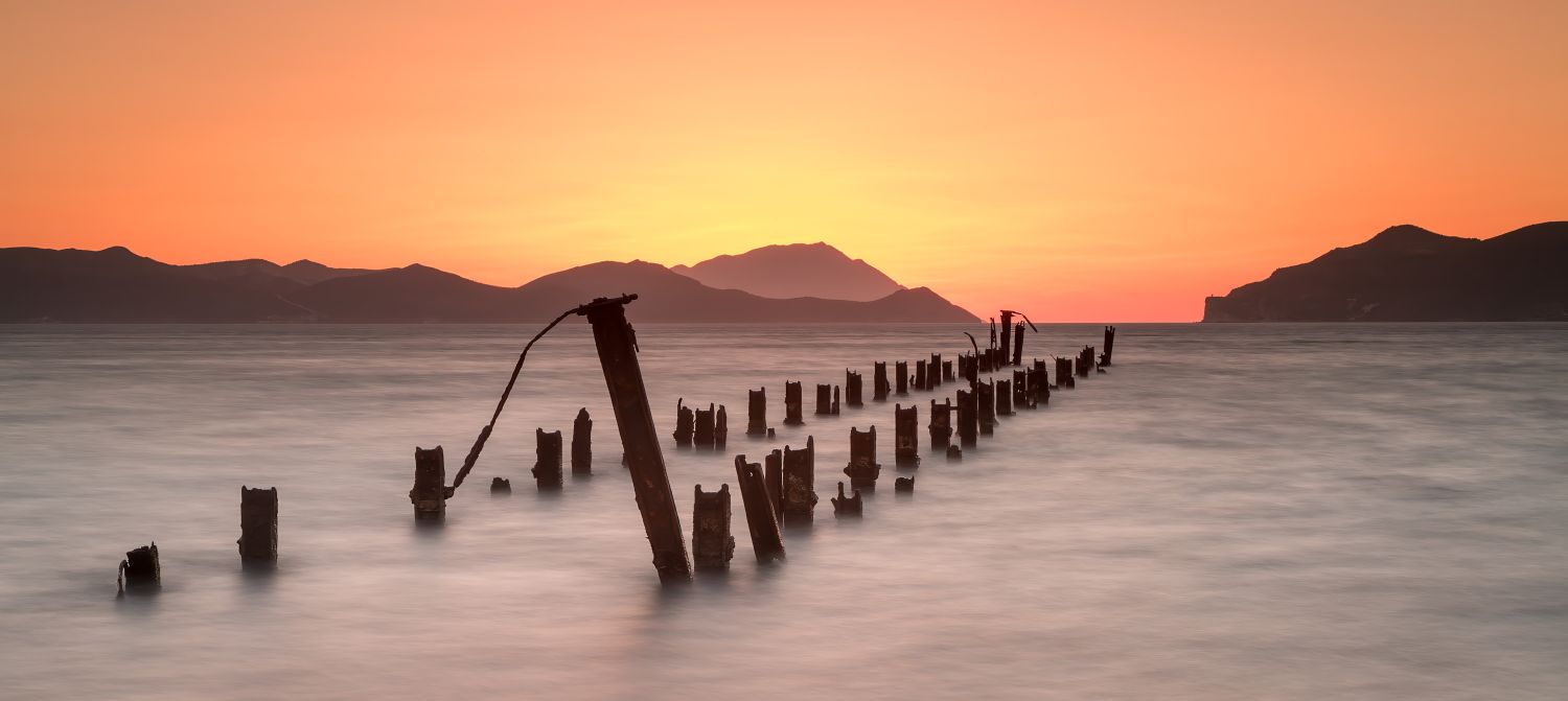 Milos Pier Remains