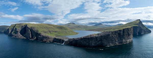 Bøsdalafossur Waterfall & Leitisvatn/Sørvágsvatn