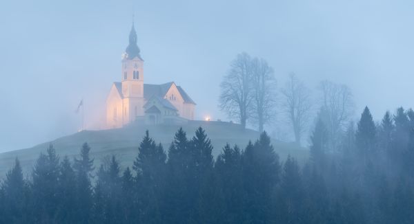 St Leonard Church Mist